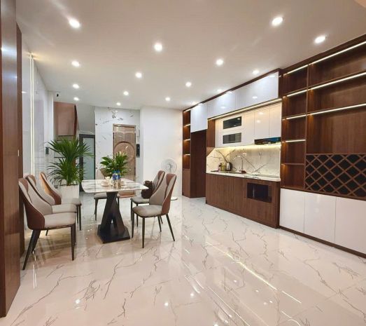 Nhà riêng gần mặt phố trường chính 43m, 6 tầng giá nhỉnh 12 7077372