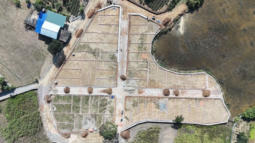 Đất nền lõi kcn  giá 3xx triệulô tai lac thuy, hoa 7078027