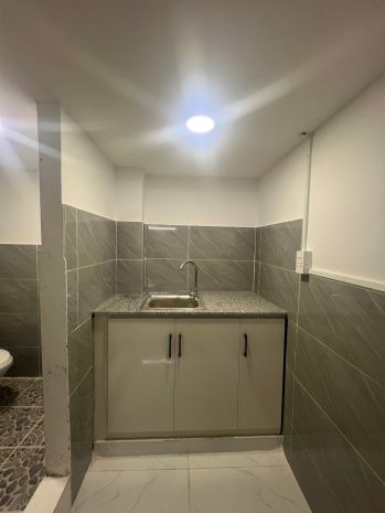 Cho thuê phòng trọ tân sơn nhì  vị trí đẹp đối diện đh 7078418