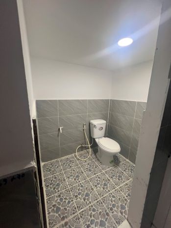 Cho thuê phòng trọ tân sơn nhì  vị trí đẹp đối diện đh 7078420