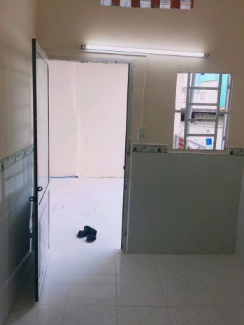 Cho thuê phòng trọ có ban công  giá 2,7 triệutháng 7078429