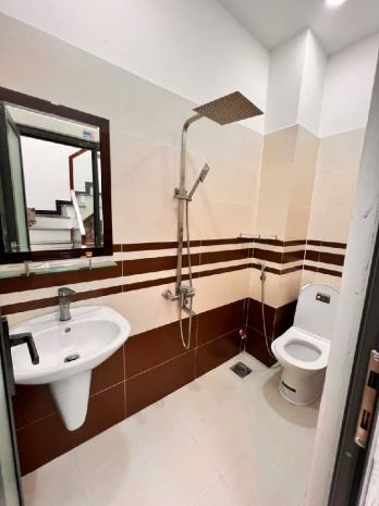 Mtkd gần đ.số 1  nhà 5tầng đẹp mới 70m² giá 9tỷ6 thông tây 7078679