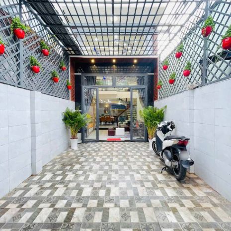 Mtkd gần đ.số 1  nhà 5tầng đẹp mới 70m² giá 9tỷ6 thông tây 7078681