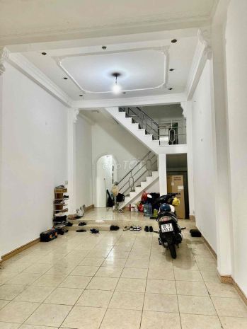 Cho thuê nhà mặt tiền phạm văn xảo 80m2, 2lầu - gần chung cư 7078744