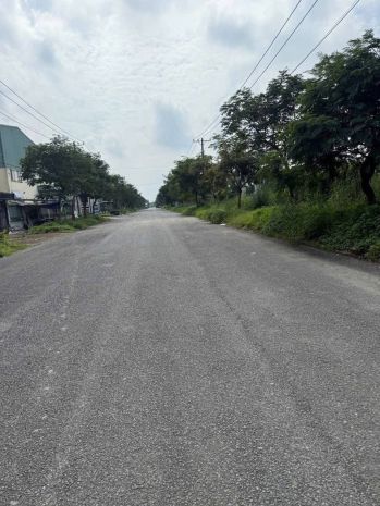 Bán đất 70x117m giá 39 tỷ cum công nghiệp nhị xuân 7079118