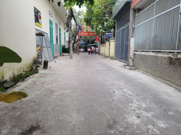 Nhà kiệt thông trưng nữ vương gần chợ mới, 50m2, ngang 7079894