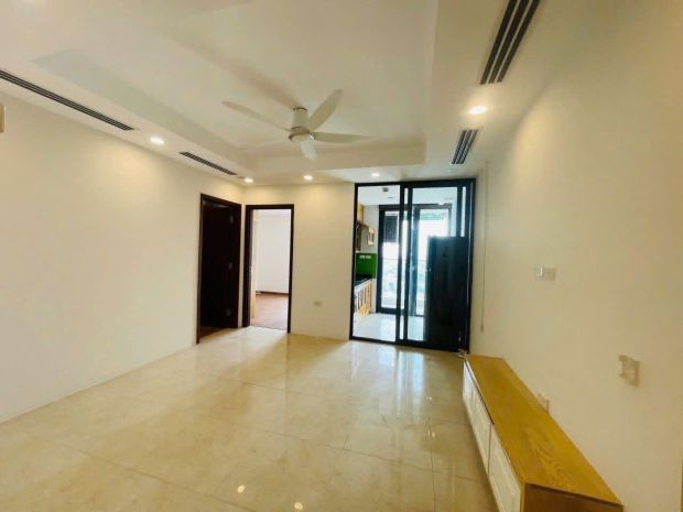 Chính chủ cần bán nhanh căn hộ đẹp tại tòa 27 lê văn lương, 7080136