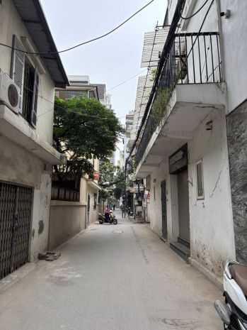 Rẻ nhất thị trường, bán nhà ngõ 462 bưởi, 140m, xây chdv, 7080705