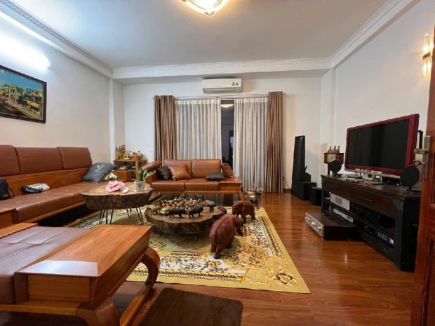 Rẻ nhất thị trường, bán nhà ngõ 462 bưởi, 140m, xây chdv, 7080708