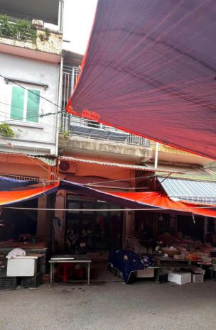 Nhà đẹp  giá tốt cần bán nhà mặt ngõ chợ ga trung tâm  số 7082409