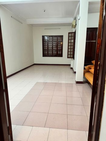 Chính chủ cho thuê mb tầng 2 tại phường láng hạ, quận đống 7082596