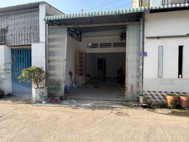 Cho thuê nhà bình chuẩn 27  gần giao lộ lê thị trung  thủ 7083364