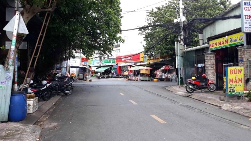 Bán nhà mặt tiền hiệp phú  gần man thiện  giảm sâu 700 7084263