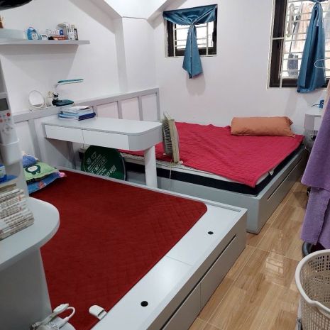 Tập thể tầng 1 hoàng quốc việt dt 4560m 6,5 tỷ ô tô đỗ 7084463