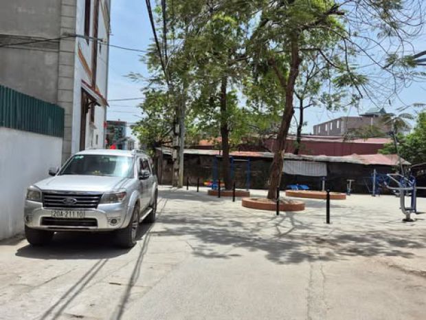 Nhà mặt phố ô tô tránh, mới xây xong, kinh doanh sầm uất, 7085637