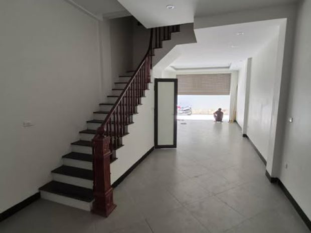 Nhà mặt phố ô tô tránh, mới xây xong, kinh doanh sầm uất, 7085640