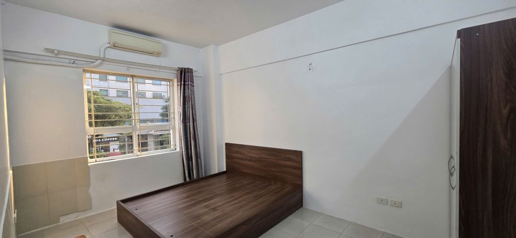 Cho thuê căn hộ tầng 3 khu chung cư vĩnh hoàng,80m², 2 7085966