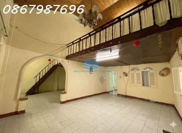 Cần bán nhà mặt tiền ngang 8.5m  vuông vức  trung tâm bàn 7086258