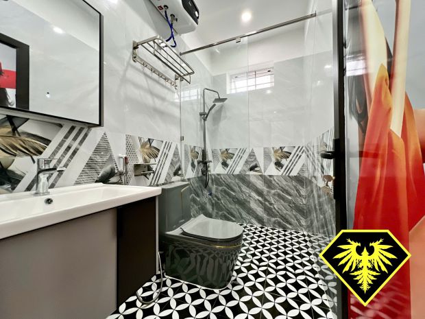 Bán nhà 3,5 tầng tặng kèm nhà 2 tầng siêu đẹp 7086329