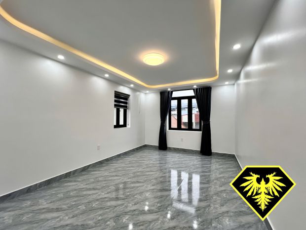 Bán nhà 3,5 tầng tặng kèm nhà 2 tầng siêu đẹp 7086331