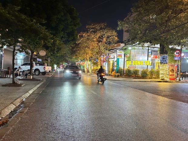 Đất mặt đường trại lẻ - quán nam, 81m giá 8.5 tỉ siêu hiếm 7086391