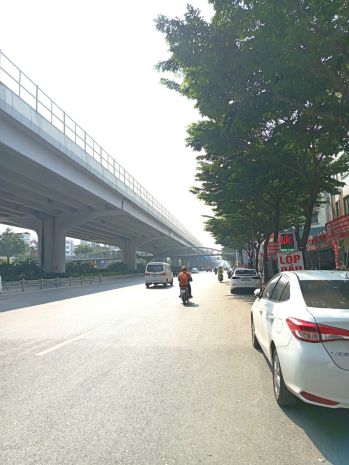 Siêu phẩm phạm văn đồng  bán đất tặng nhà, ô tô đỗ cửa 7086445