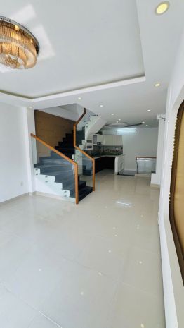 Bán nhà đẹp 4 tầng btct  dt 412  mặt tiền kinh doanh 7086902