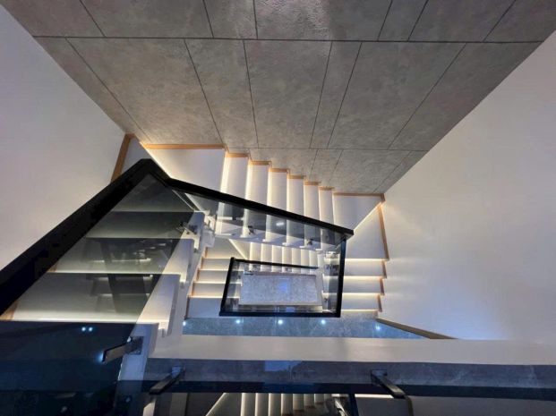 Bán nhà đức giang 53m 3 tầng 2 thoáng thông bàn cờ hơn 8 tỷ 7087489