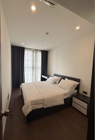 Cho thuê căn hộ saigon royal  2pn, căn góc yên tĩnh - 3 7087764