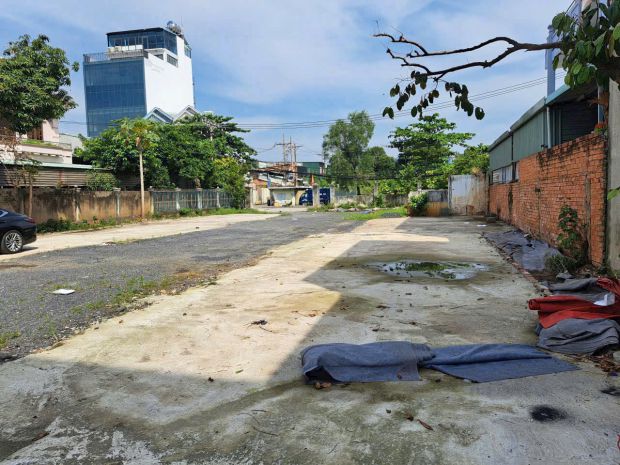 Bán 986m² 20x50 đất thổ mặt đường nhựa 12m  gần cầu vượt 7087778