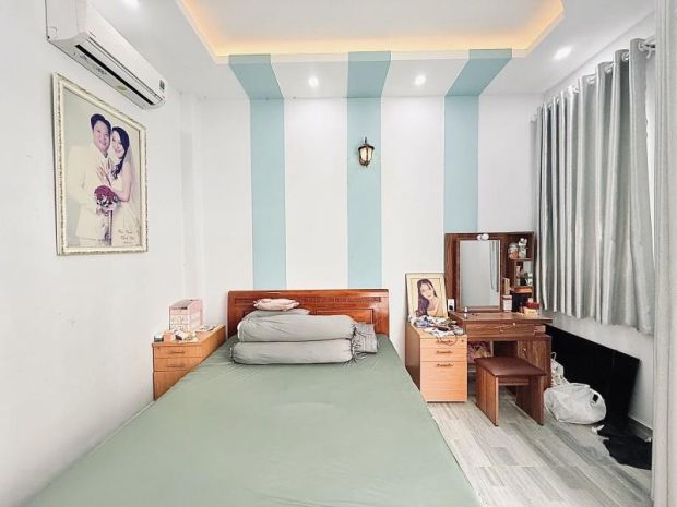 **bán nhà hẻm 333 lê văn sỹ** phường 1, tân bình 4*15,6m - 7087799