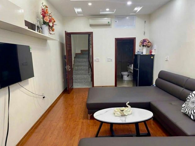 Bán nhà ngọc thuỵ, ngõ thông, ôtô đỗ cửa, chỉ 11.5 tỷ 7087935