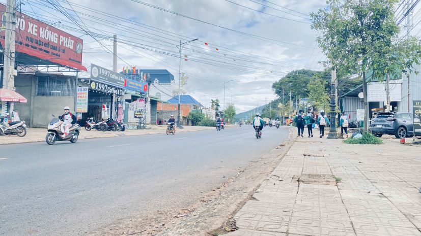 Nhà c4 kèm 4 phòng trọ, mặt tiền ql20, quảng hiệp, hiệp thạn 7088131