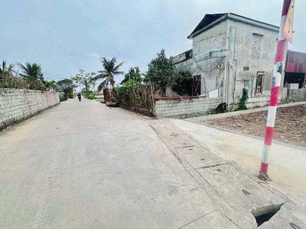 Lô 61.2m² giá 1.3x tỷ  đường 8m, trung tâm cẩm hoàn 7088845