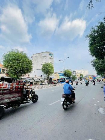 Đối diện đhct  sát hxh  dãy trọ 4 phòng  dòng tiền ổn 7089822