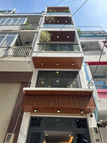 Nhà hxh đường cách mạng tháng 8 phường 12 quận 10 cũ. 7089858