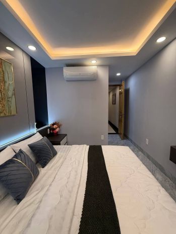 Nhà hxh đường cách mạng tháng 8 phường 12 quận 10 cũ. 7089861