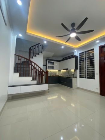 Bát khôi  nhà mới 5 tầng  ngõ ô tô tránh 
30m²  mt 6.1m 7090278