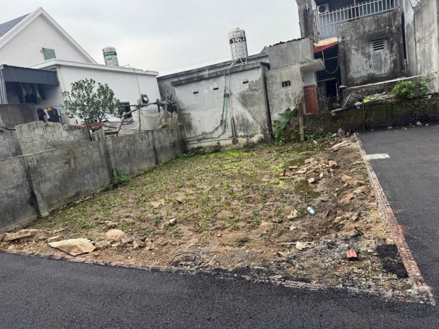 Lô góc 77.5m²  giá 1.tỷxx hiếm tại trung tâm thanh sơn 7090450