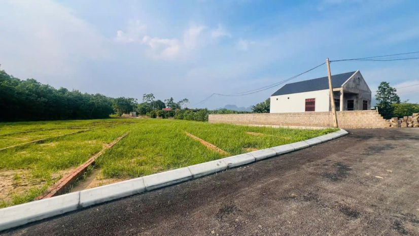 Siêu tiện ích tọa lạc tại trung tâm huyện lạc thủy 7091503