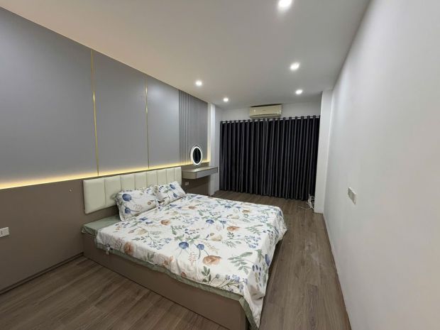 Dân xây phố hồng tiến, hàng xóm bv tâm anh 31m2, 5 tầng, ô 7091548