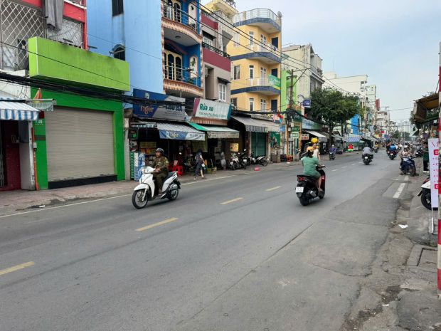 Bán nhà mặt tiền kinh doanh tại - đường hưng phú - quận 8 7091669