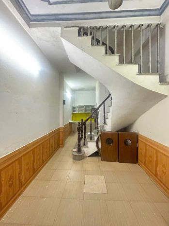 Cho thuê nhà ngõ 13 lĩnh nam, 30m2 x 4 tầng, 3 ngủ, 9 triệu 7091715