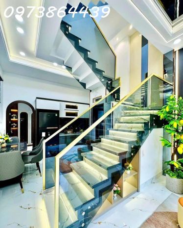 Nhà mặt tiền kinh doanh 2 tầng  gần thống nhất  đs 8 7092817