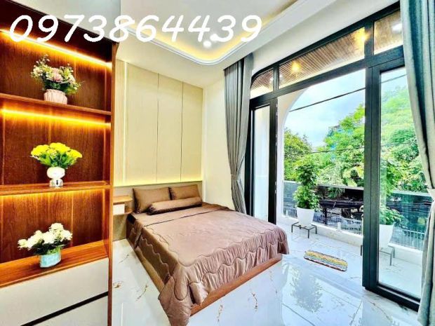 Nhà mặt tiền kinh doanh 2 tầng  gần thống nhất  đs 8 7092818