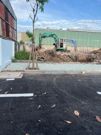 Bán đất trung tâm quận 12  chỉ 4.8 tỷlô  sổ riêng 7094111