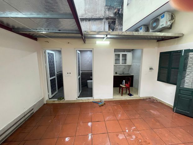 Cho thuê nhà nguyên căn tại 23 ngõ chợ khâm thiên, 72m2 x 2 7094352