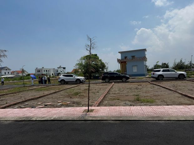 Trung tâm thị trấn quất lâm  nam định
lô đất 2 mặt thoáng 7094566