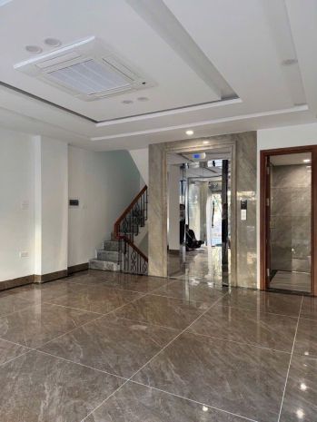 Tòa nhà văn phòng mặt phố đội nhân, ba đình 50m2 9 tầng 7094887