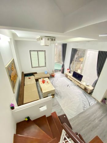 Bán nhà đê la thành, đống đa  5 tầng đẹp, full nội thất 7094897